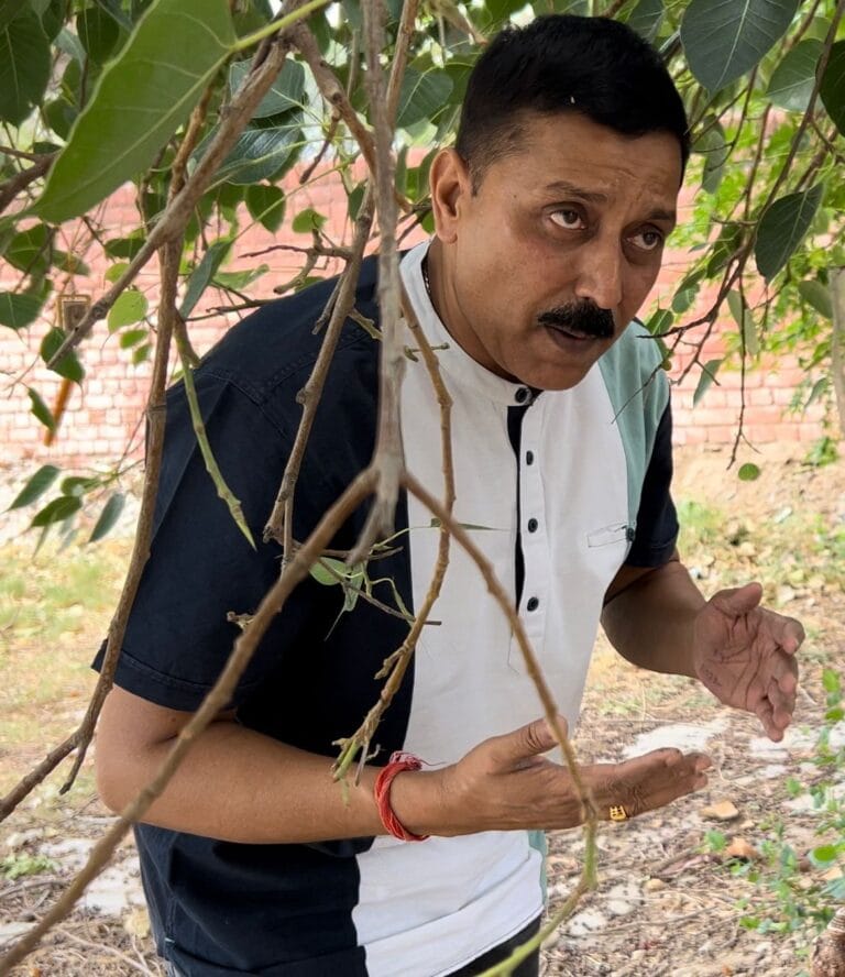 पेड़ो के रखरखाव के लिए चलाया जनजागरण अभियान