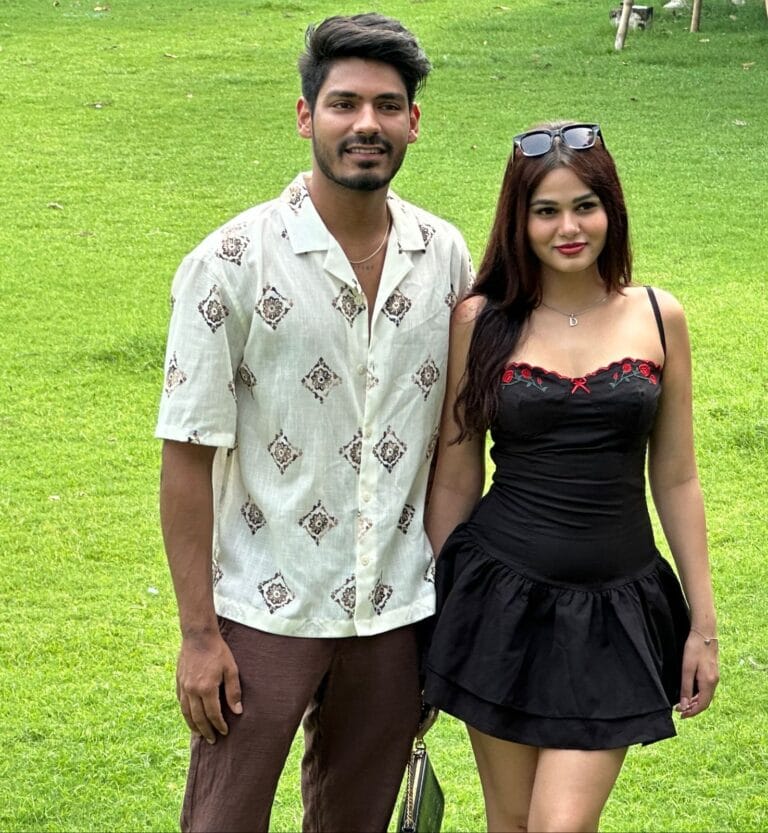 एमटीवी स्प्लिट्सविला एक्स 5 – एक्सयूज़ मी प्लीज़ के प्रतियोगी लक्ष्य, उन्नति और दिग्विजय चंडीगढ़ में अपने फैन्स से मिले