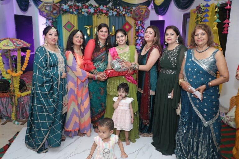 तीज उत्सव में मचा धमाल, डीजी डांस और बोलियों से गूंजा जीरकपुर