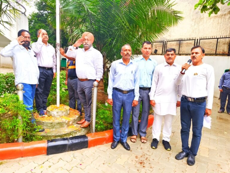 रायपुर खुर्द के गवर्नमेंट स्कूल में धूमधाम से मनाया गया स्वतंत्रता दिवस समारोह