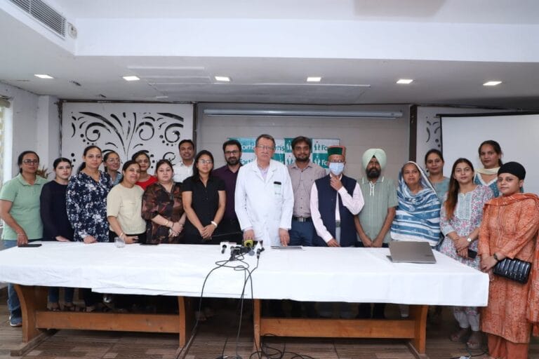 फोर्टिस ने जीवित दाता और मृतक दाता पर क्षेत्र का पहला एबीओ इन्कम्पैटेबल ट्रांसप्लांट कर नई उपलब्धियां स्थापित की