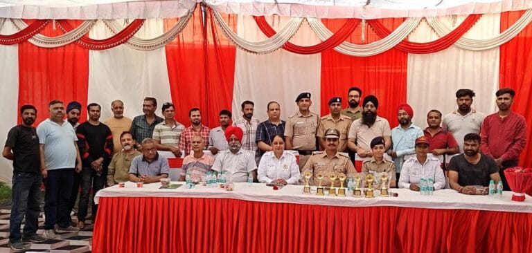 मार्केट एसोसिएशन बैठक में बोले थाना अतिरिक्त प्रभारी, एरिया में व्यवस्था बनाए रखने में करें सहयोग