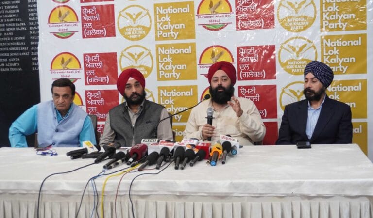 शिरोमणि अकाली दल (ग्लोबल) ने पंजाब एसजीपीसी गुरुद्वारा चुनाव और दिल्ली विधानसभा चुनाव में भाग लेने की घोषणा की