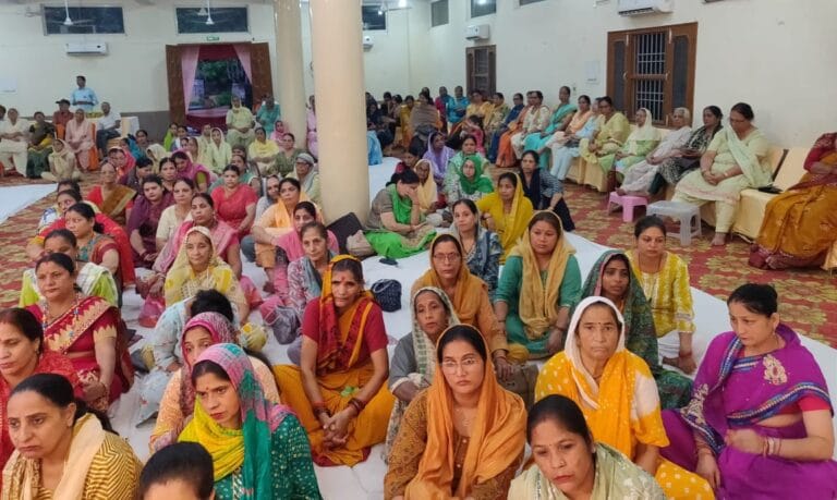 श्रीमद् भागवत कथा, श्रीकृष्ण की महिमा बताती है:आचार्य ईश्वर चंद्र