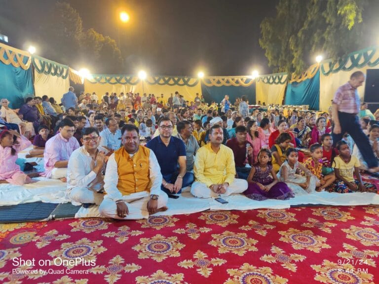 श्री श्याम परिवार ट्रस्ट ने करवाया भव्य कीर्तन, श्रद्धालुओं की उमड़ी भीड़