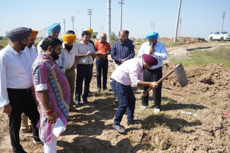 गोपाल स्वीट्स की मोहाली इंडस्ट्रियल एरिया में नई मैन्युफैक्चरिंग यूनिट का निर्माण कार्य शुरू