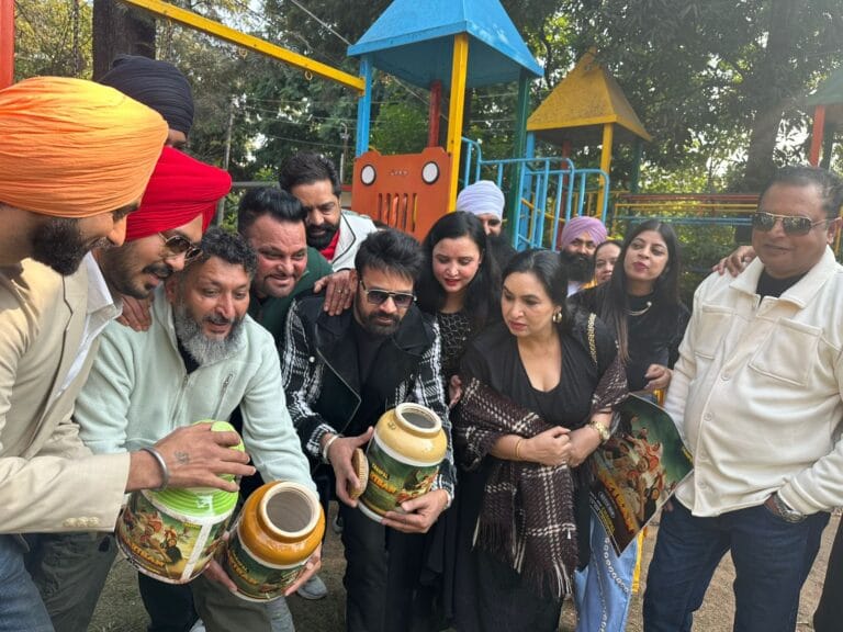 ओटीटी चौपाल पर विश्वभर में बसे पंजाबियों को गुदगुदाएगी कॉमेडी फिल्म मर्तबान