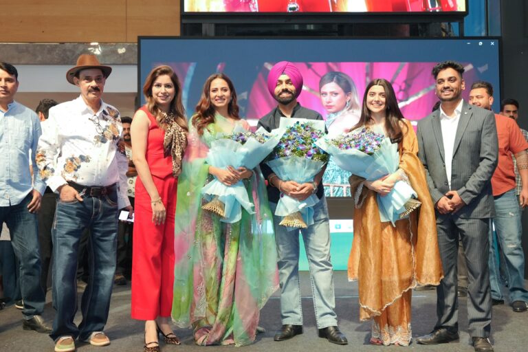 सीपी 67 मॉल में पहुंची ‘सौकण सौकणे 2’ की स्टारकास्ट, फैंस ने किया जबरदस्त स्वागत