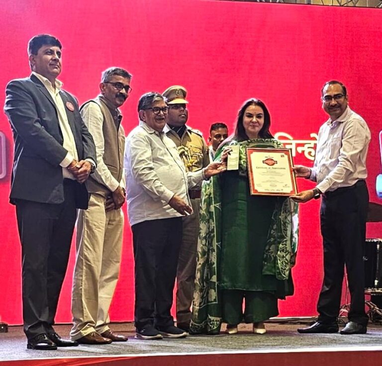 एंटरप्रेन्योर परमजोत कौर भाटिया को मिला चंडीगढ़ एमिनेंस अवॉर्डपंजाब के गवर्नर और चंडीगढ़ के प्रशासक गुलाब चंद कटारिया ने किया सम्मानित