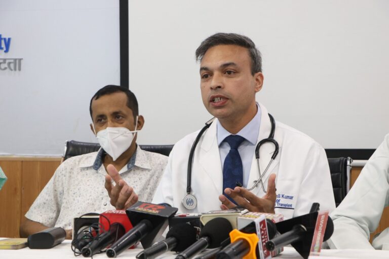 पारस हेल्थ ने किया जटिल किडनी ट्रांसप्लांट, गंभीर मरीज को मिला नया जीवन