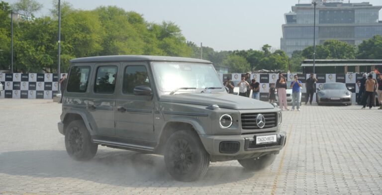 सीपी67 मॉल में पहली बार सुपरकार शोकेस, फरारी-लैम्बॉर्गिनी ने खींची भीड़