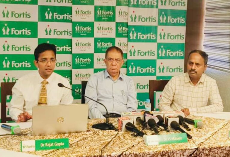 फोर्टिस मोहाली के डॉक्टरों ने मुश्किलों को मात दी और सफल सर्जरी की: परमानेंट पेसमेकर इम्प्लांट सर्जरी से 1.6 किलोग्राम के नाज़ुक नवजात शिशु की जान बचाई