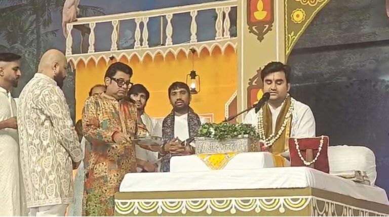 कथा के माध्यम से वृंदावन की रज का महत्व भी बताया : इंद्रेश महाराज