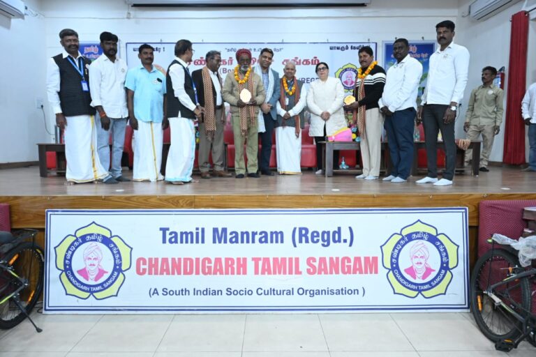 स्नेह-साझा उत्सव – शहर को स्वच्छ रखने वाले हाथों का सम्मान