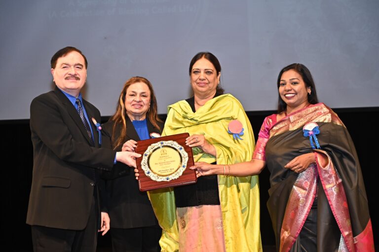 माउंट कार्मेलाइट्स ने 3 दिसंबर, 2025 को 38वां वार्षिक दिवस-सह-संस्थापक दिवस धूमधाम से मनाया: जिसका विषय था “कृतज्ञता का संगीत – जीवन के आशीर्वाद का उत्सव”