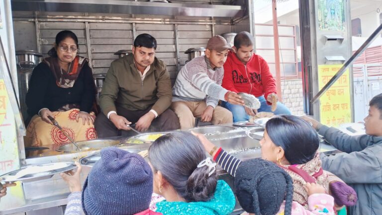 अंतर्राष्ट्रीय मानव एकजुटता दिवस पर 194वां अन्न भंडारा आयोजित