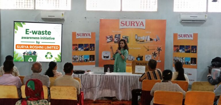 सूर्या रोशनी ने पंजाब में स्थानीय समुदायों के साथ मिलकर जागरूकता अभियान चलाया