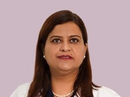 करवा चौथ पर लंबे समय तक भूखे-प्यासे रहने से क्या बढ़ सकता है प्रेग्नेंसी में कॉम्प्लिकेशंस का खतरा ? जानें किन बातों का रखें ध्यान